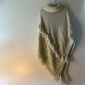Steve Madden Poncho OSFM